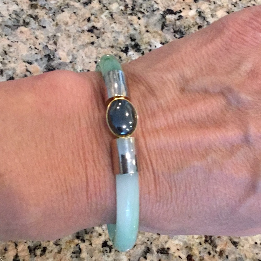 Mint Green Stone and Gold Accent Bracelet